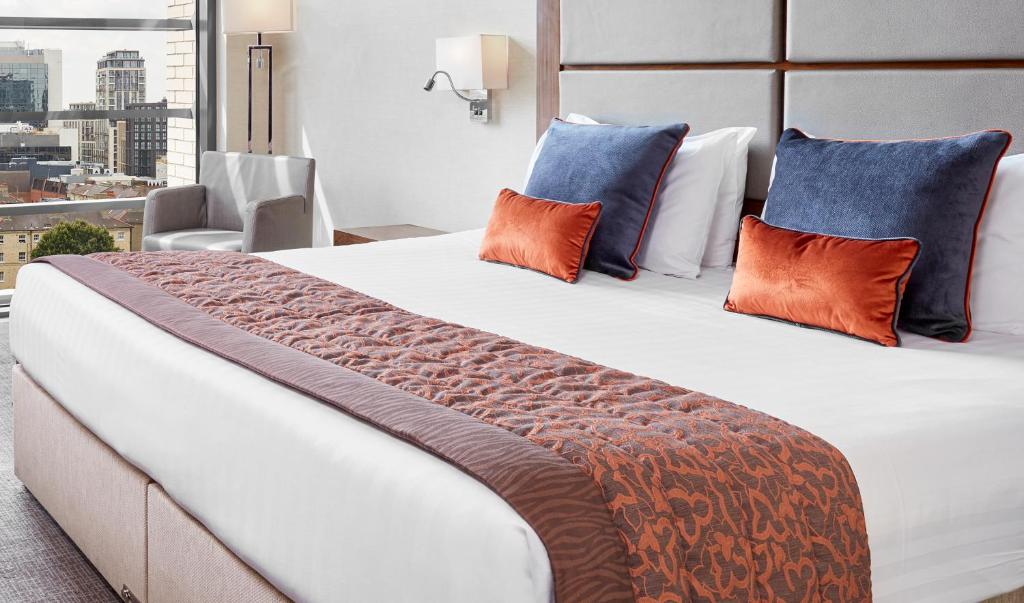 Leonardo Royal London Tower Bridge - Superior Double Room