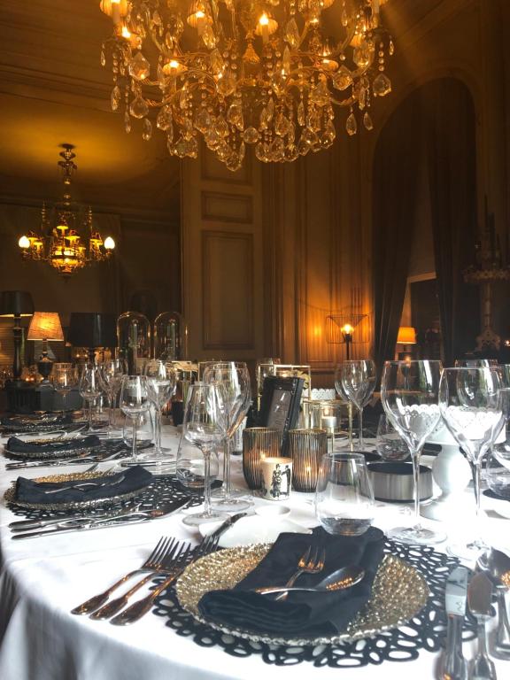 Nápoje v ubytování Charmehotel Manoir Ogygia