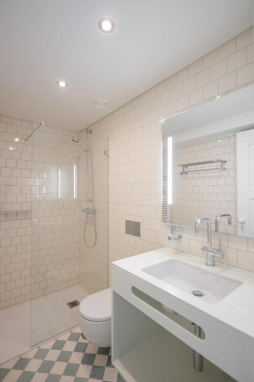 Menina Colina Guesthouse - Resim 32