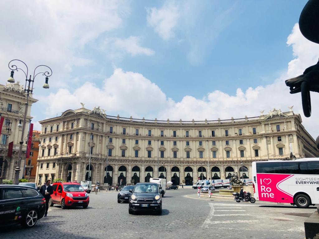 Hotel Paris - Resim 33