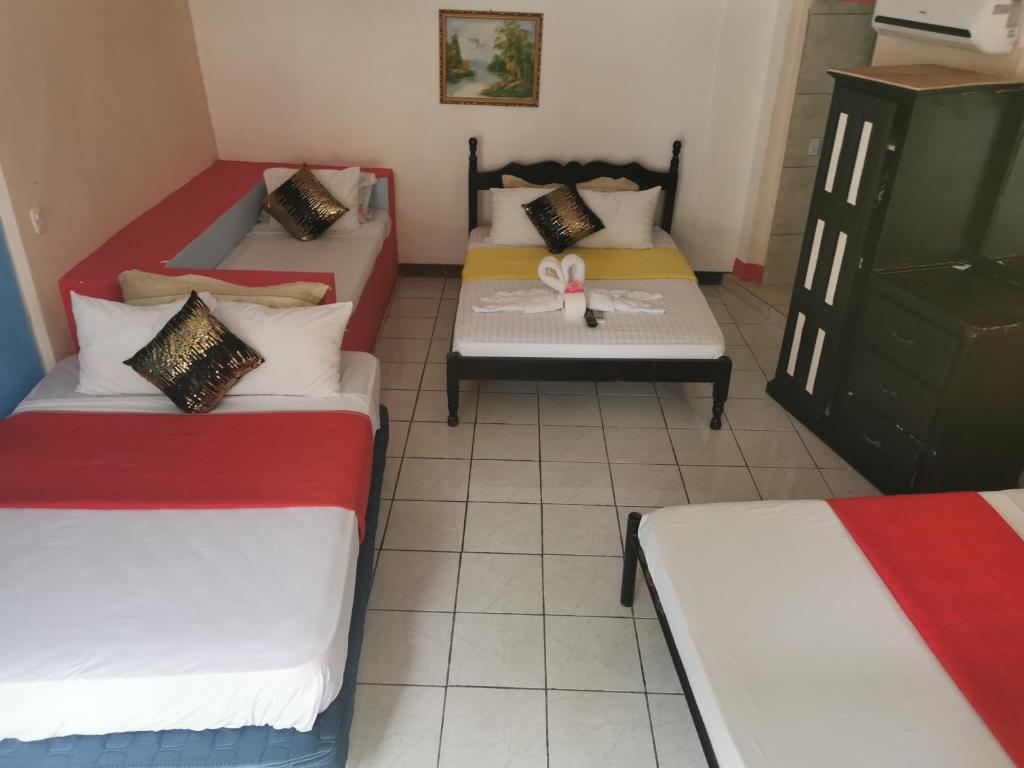 Cabinas Cafe Del Mar - Family Room