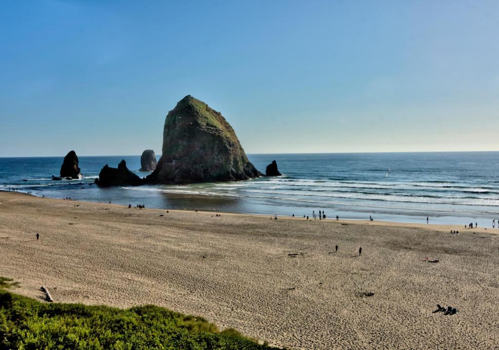 Hallmark Resort in Cannon Beach - 