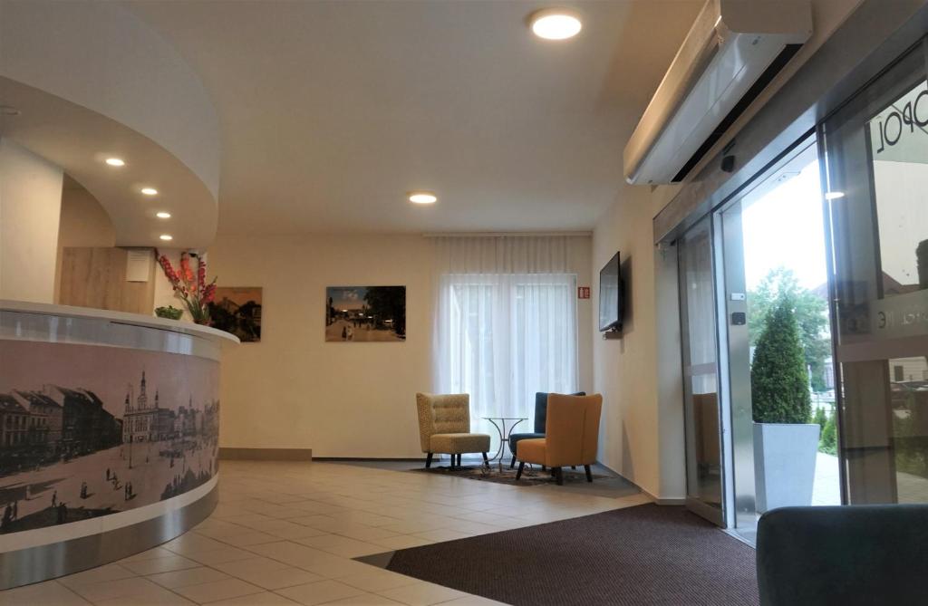 Posezení v ubytování Hotel Metropol CB
