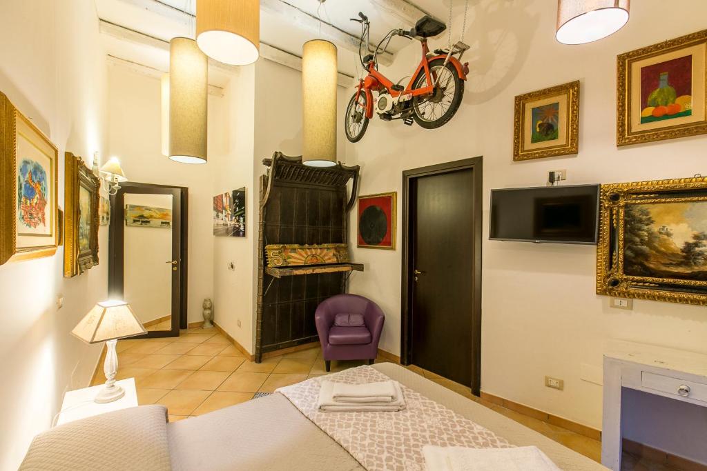 TV a/nebo společenská místnost v ubytování Porta di Castro Boutique Hotel & Pool