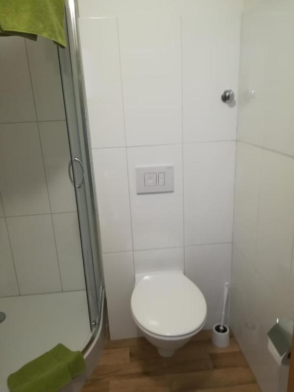 Koupelna v ubytování Jura Hotel
