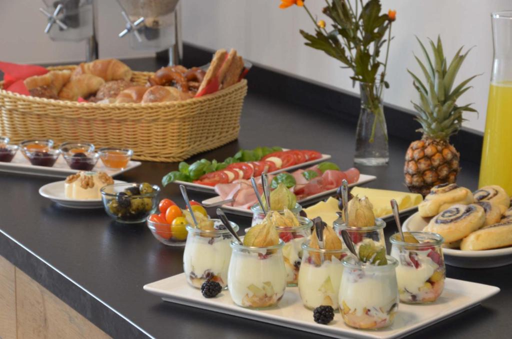 Lizz Hotel Munich - Resim 8