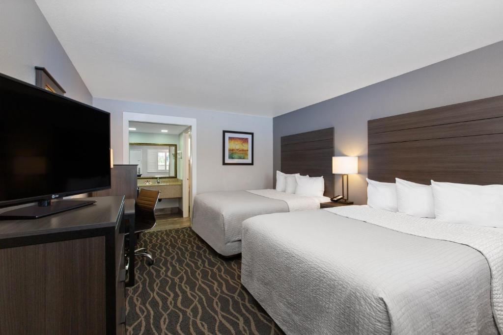 Days Inn by Wyndham Ukiah photo