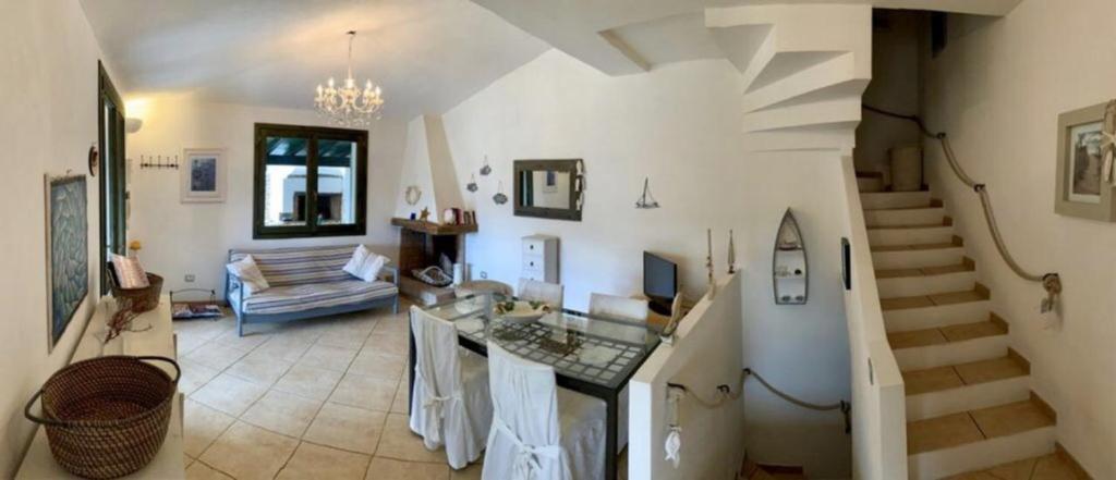 Fotografie z fotogalerie ubytování Villa Rosa v destinaci Torre delle Stelle