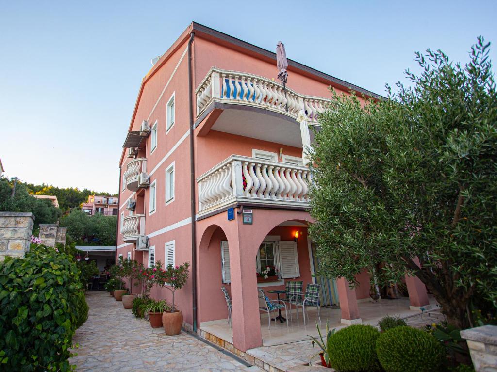 Stari Grad Хорватия