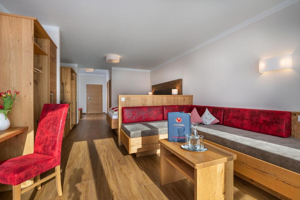 Posezení v ubytování Hotel & Appartement Auerhahn