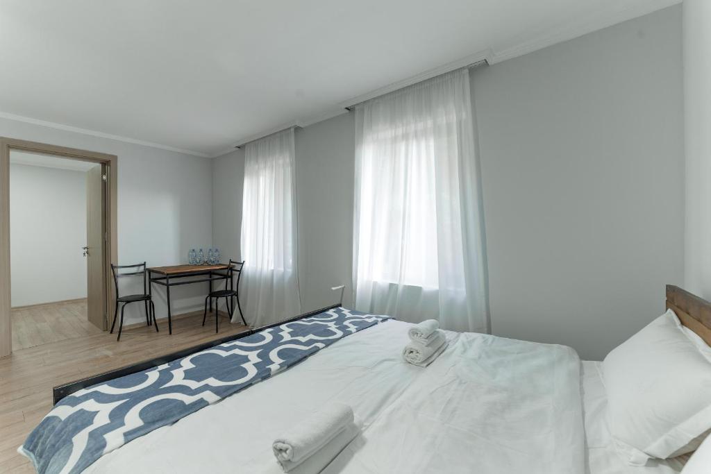 Postel nebo postele na pokoji v ubytování Hotel Complex Nabadi
