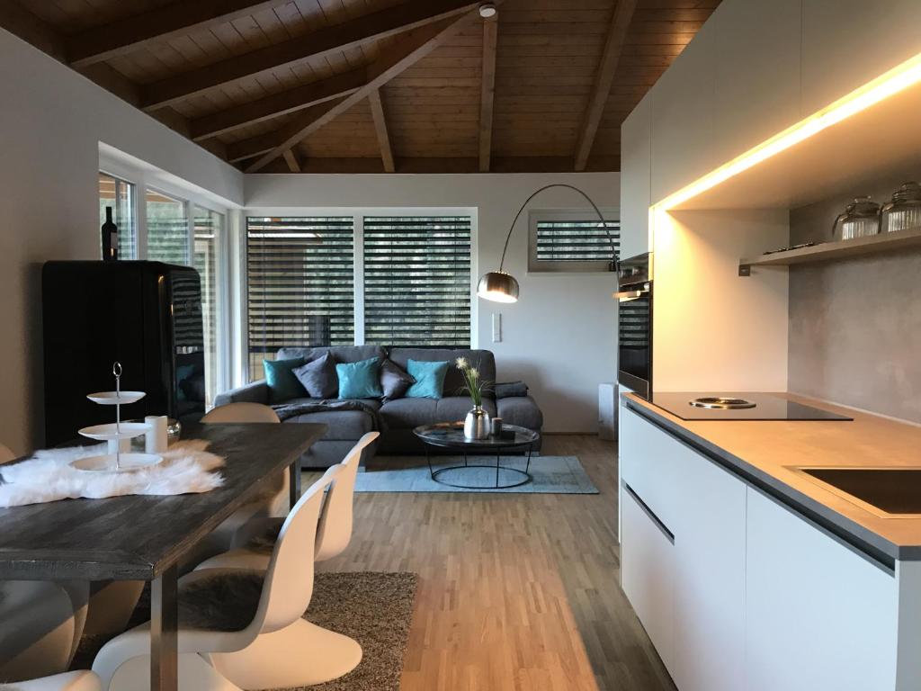 Kuchyň nebo kuchyňský kout v ubytování Penthouse Skyview im Natur-Erlebnispark Bad Kleinkirchheim