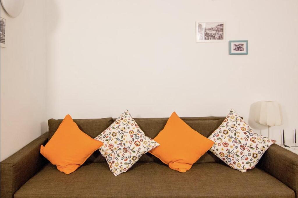 Central Station. Free Wifi & Terrace, Valencia – Bijgewerkte ...