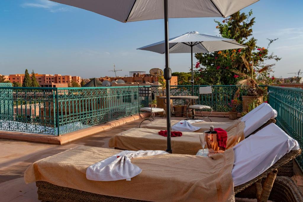 Balkón nebo terasa v ubytování Villa Soraya Hammam & Jacuzzi