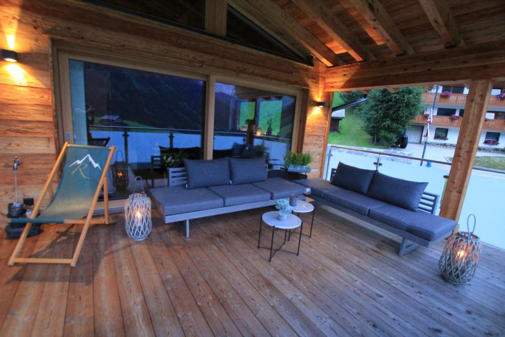 Balkón alebo terasa v ubytovaní Mountain Chalet R