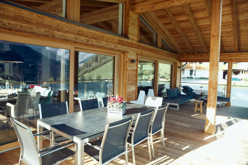 Fotografia z galérie ubytovania Mountain Chalet R v destinácii Berwang
