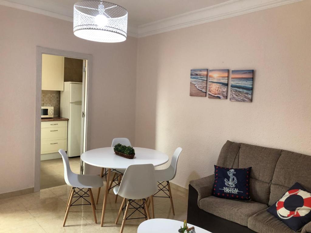 Valencia Gold Beach, Valencia – Updated 2023 Prices