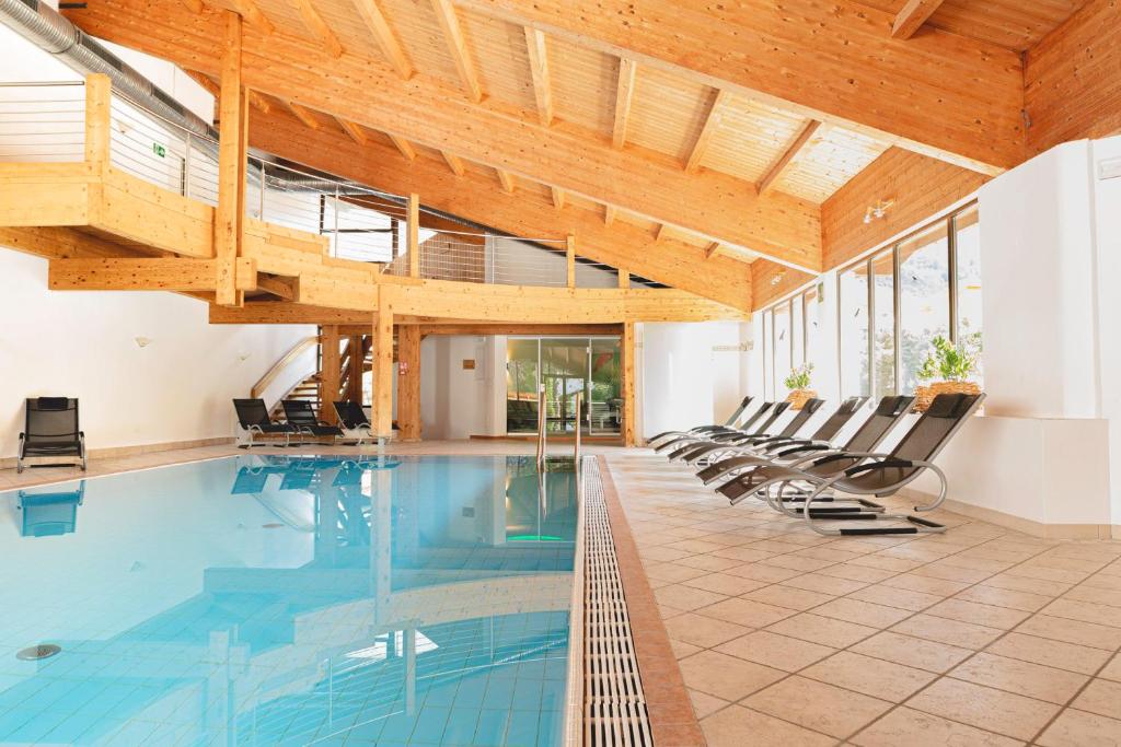 Bazén v ubytování Vegan Hotel La Vimea nebo v jeho okolí