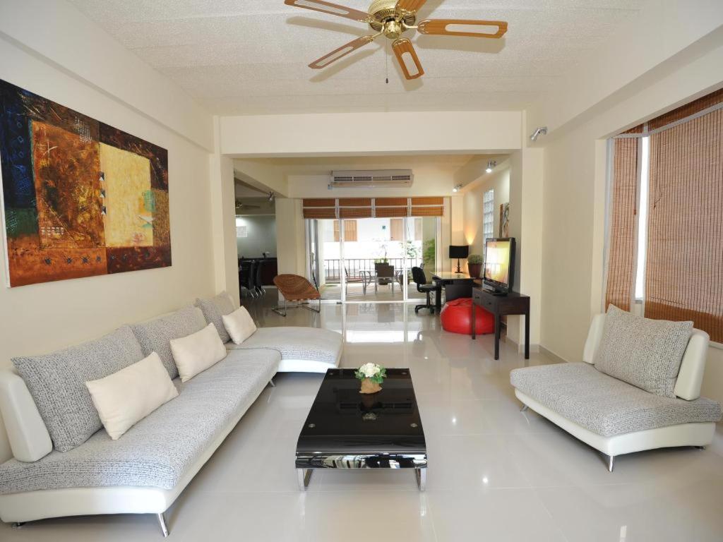 Siam Palm Residence - 带露台的公寓