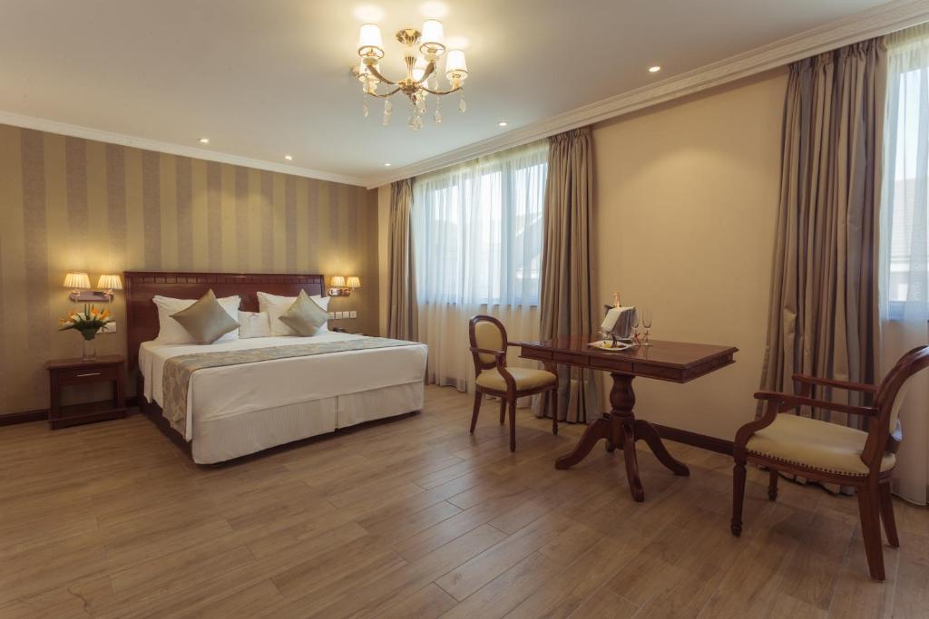 Postel nebo postele na pokoji v ubytování Sarova Woodlands Hotel and Spa