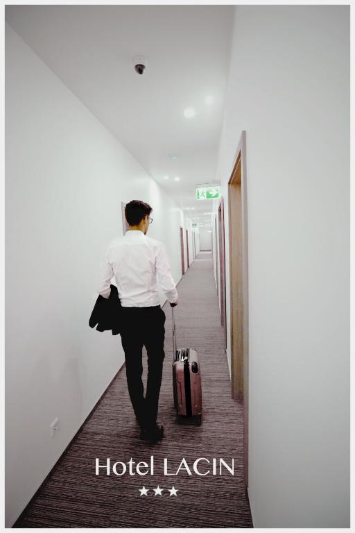 Hotel LACIN - Resim 39
