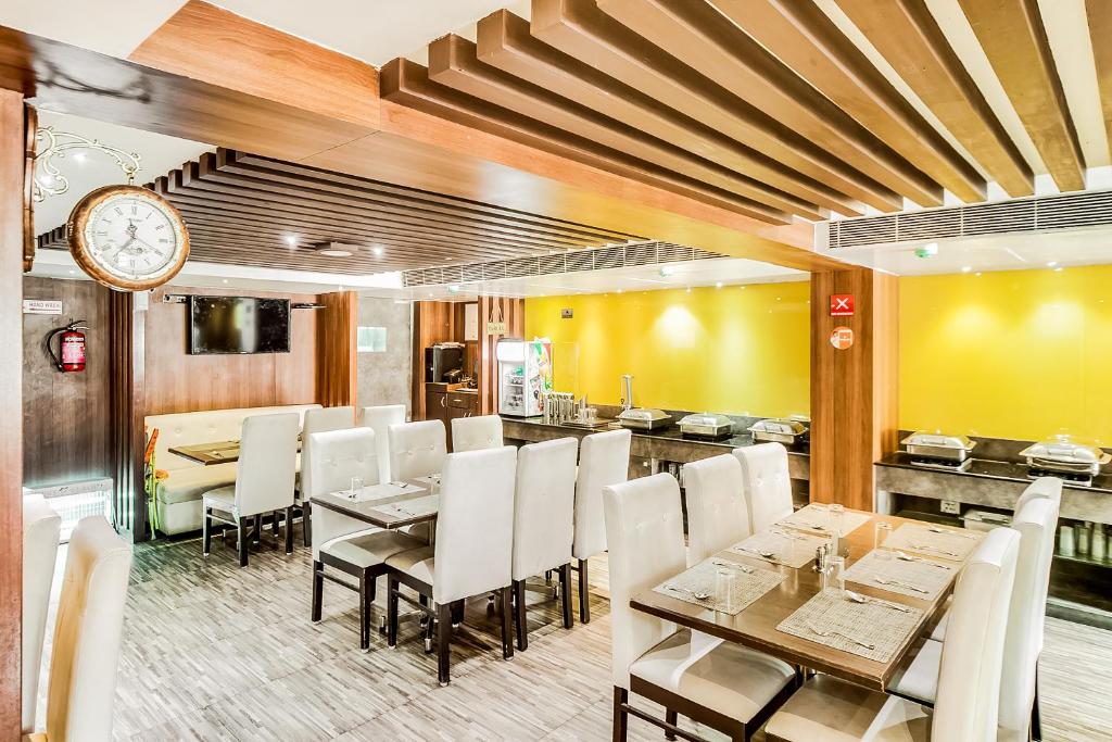 Posezení v ubytování Saibala Grand Airport Hotel