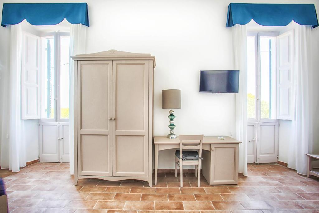 TV a/nebo společenská místnost v ubytování Tenuta Villa Colle Sereno