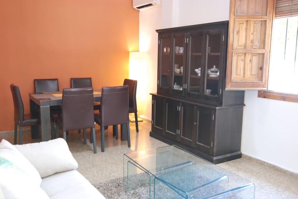 Fotografie z fotogalerie ubytování El Rincon de Elena (Garden Apartment) v destinaci Jerez de la Frontera
