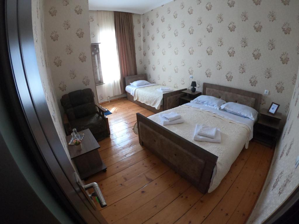 Postel nebo postele na pokoji v ubytování Host Family