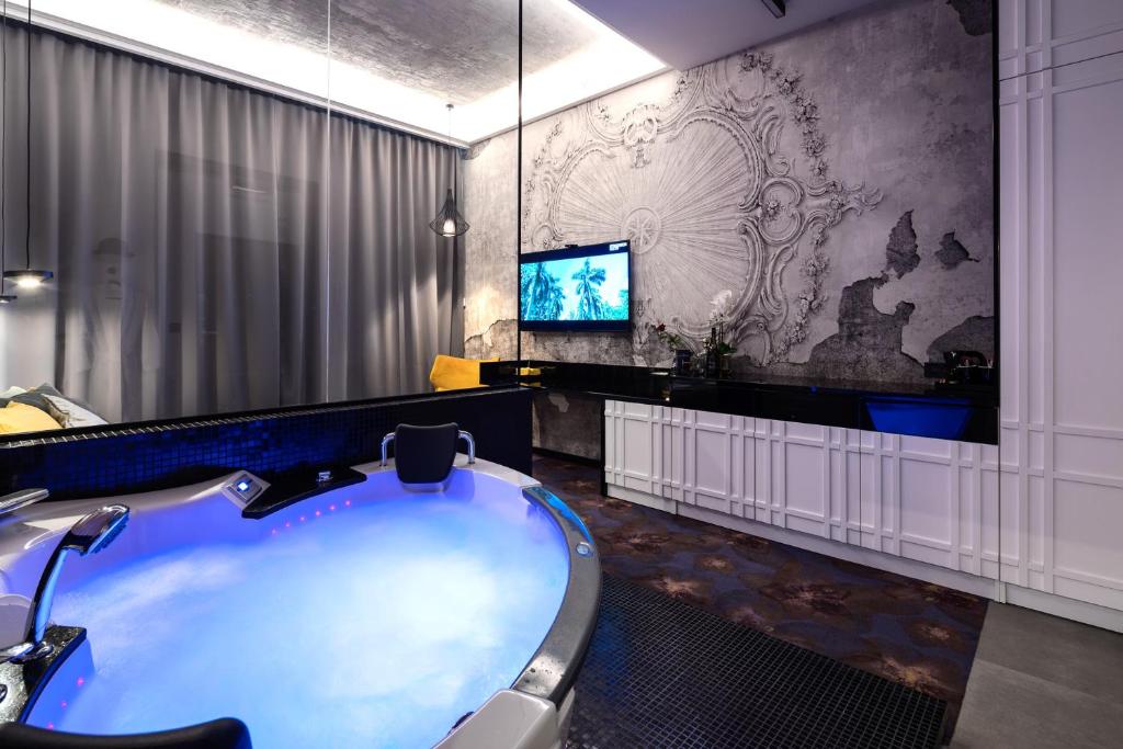 Starowiślna VIP Apartamenty JACUZZI - 4