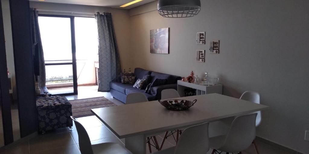  APARTAMENTO BEIRA MAR PÉ NA AREIA