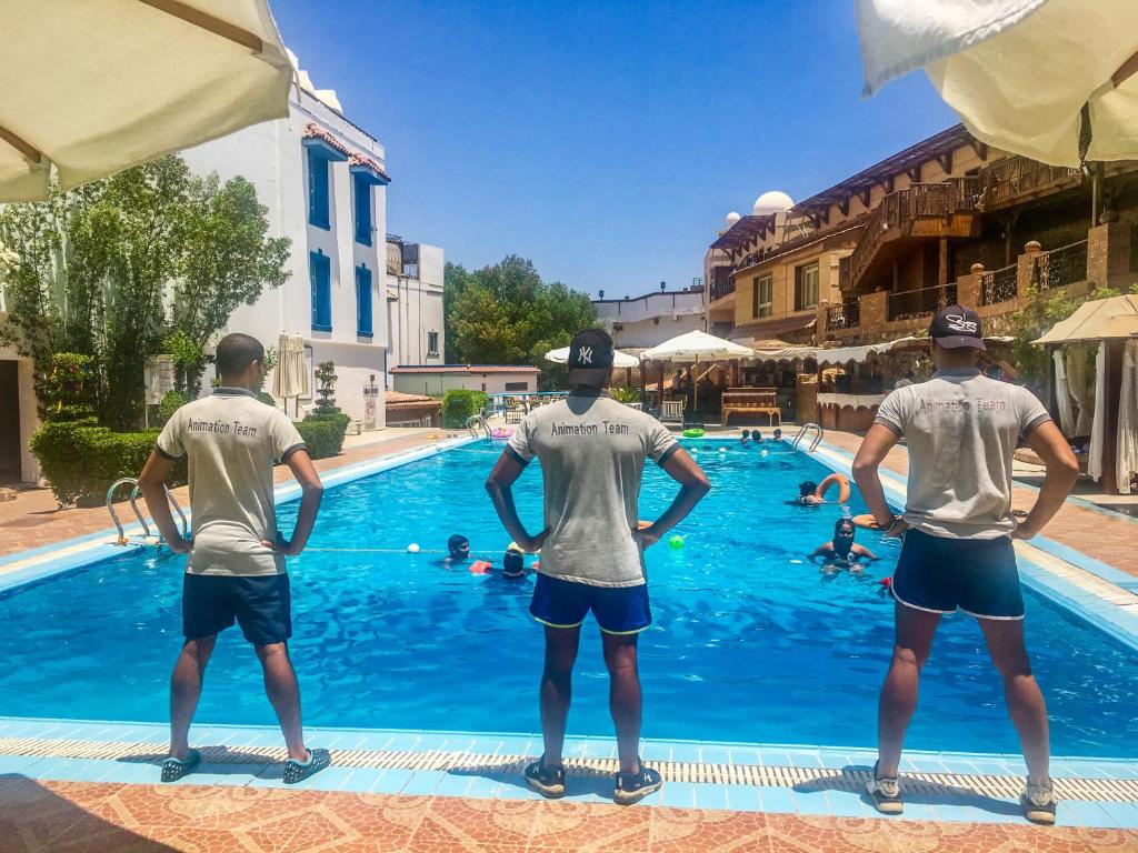 Bazén v ubytování Naama Blue Hotel nebo v jeho okolí
