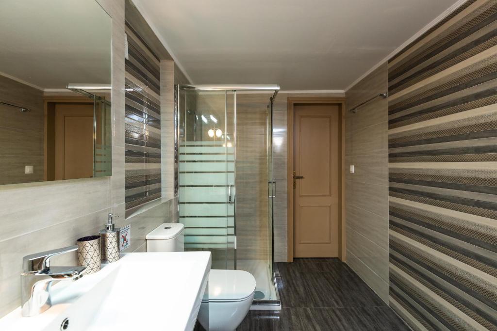 Kúpeľňa v ubytovaní Carpe Diem-Luxury Villa with private pool