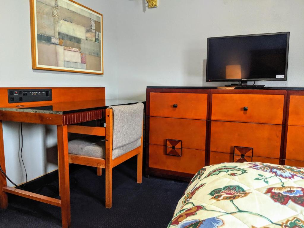 Executive Inn - Habitación Doble Con Dos Camas Dobles: No Fumar