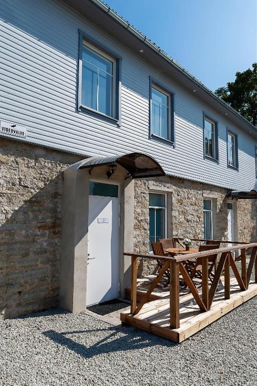 Budova, kde se aparthotel nachází