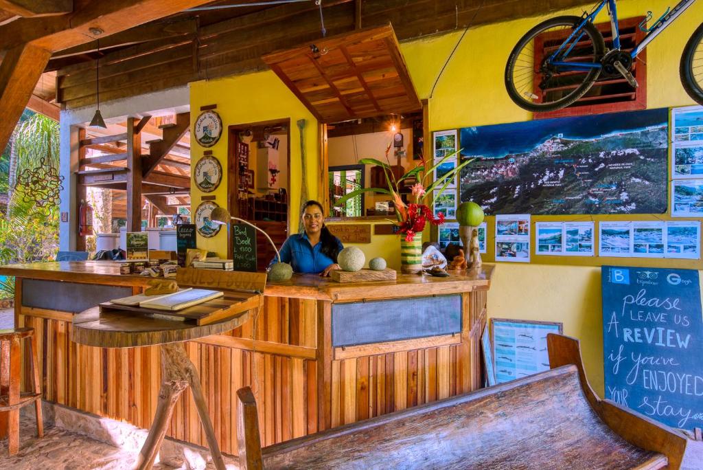 Restaurace v ubytování Omega Tours Eco-Jungle Lodge