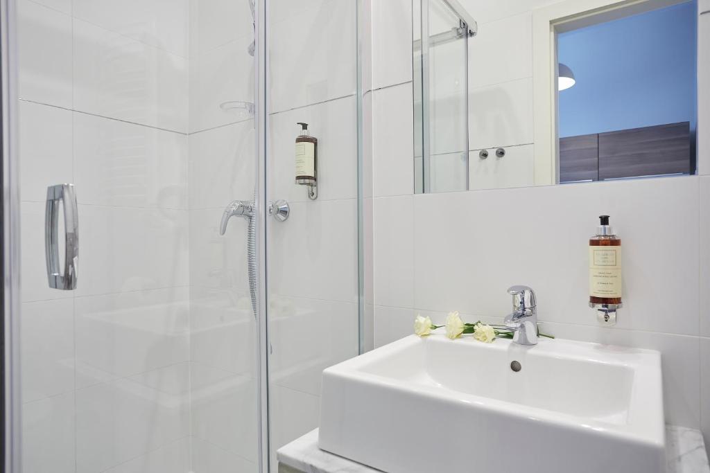 FLORIANSKA 32 by PI Apartments - Resim 30