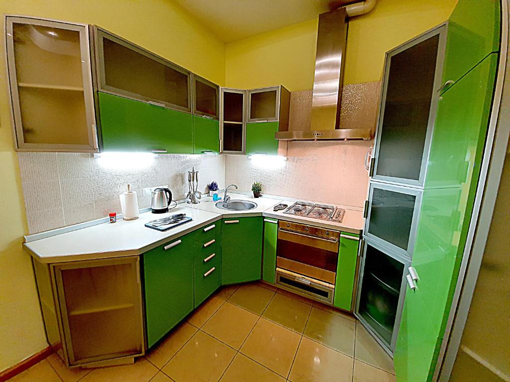 Inn Home Apartments - Kreshchatyk area - Two-bedroom Apartment - 10Б Pushkinska Str.