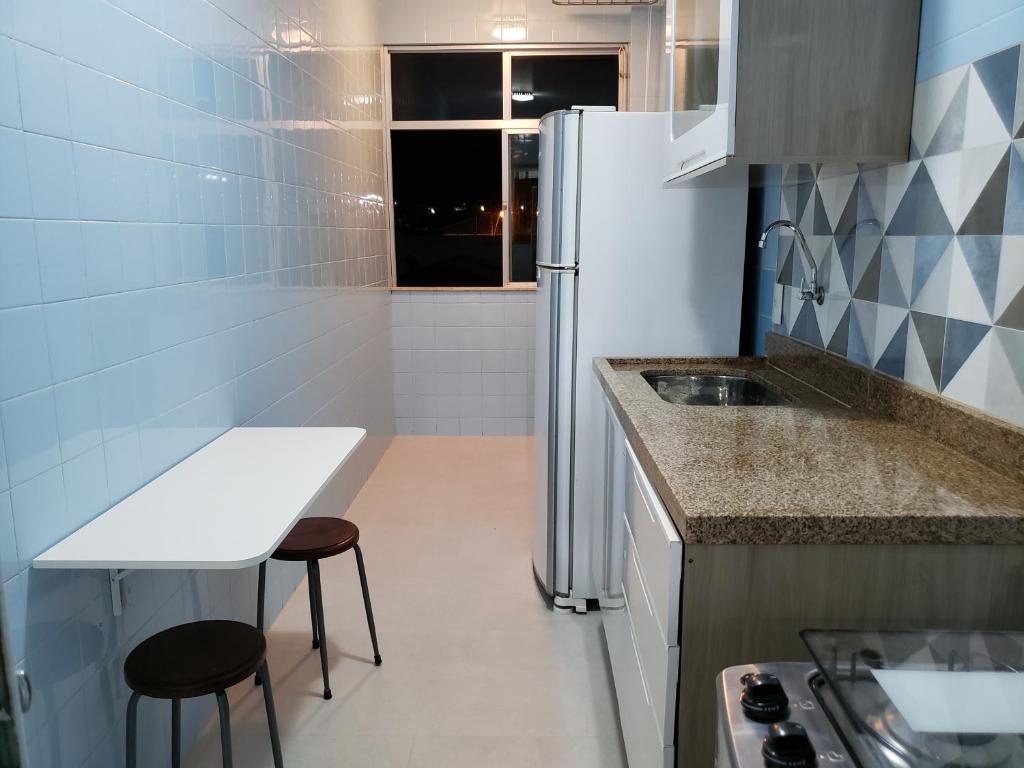  Apartamento a 2 quadras da Praia do Centro