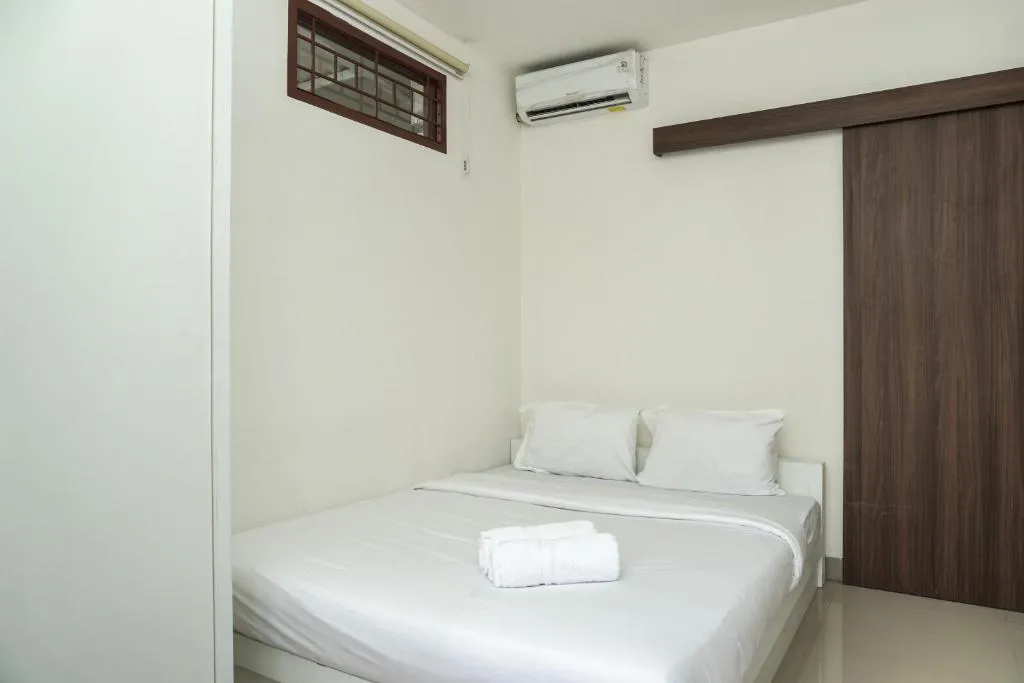 Spacious Studio 2nd Floor at Meruya 8 Puri Kembangan By Travelio, Jakarta, Indonesia