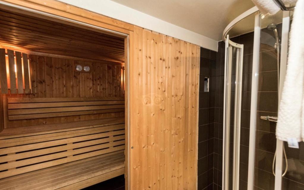 Hôtel Le Fabe - Resim 39