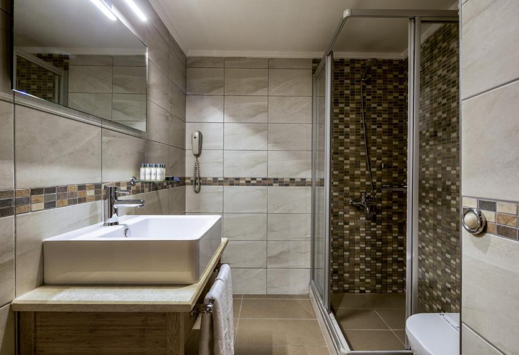 هتل ونرا - Hotel Venera، هتل ونرا