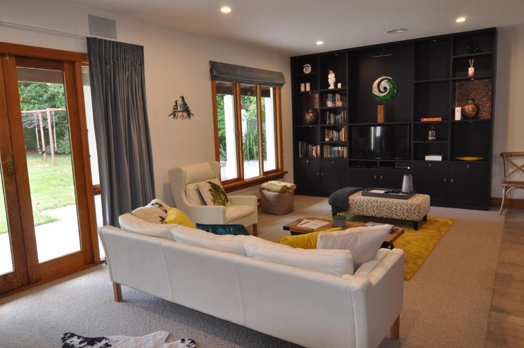 BOND ESTATE LUXURY ACCOMMODATION - Resim 11