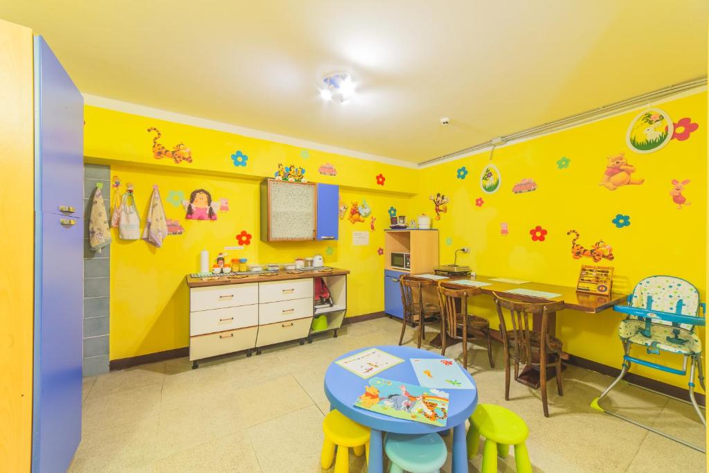 Dětský klub v ubytování Hotel Astoria