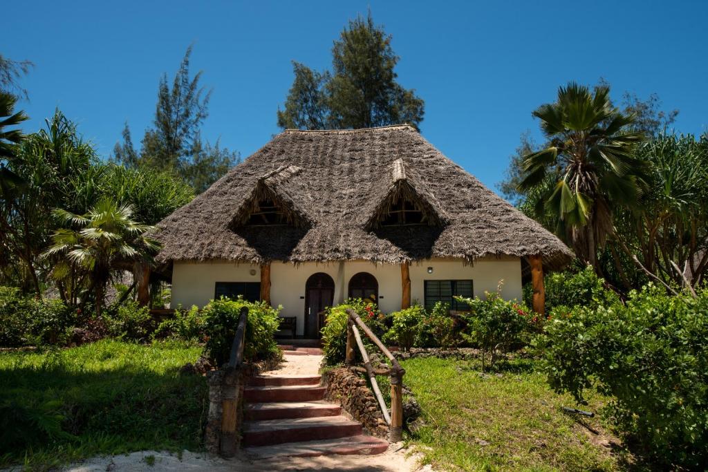 Zahrada ubytování Pongwe Beach Hotel