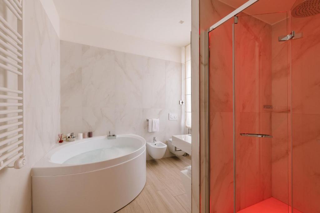 Um banheiro em Rhea Silvia Luxury Navona