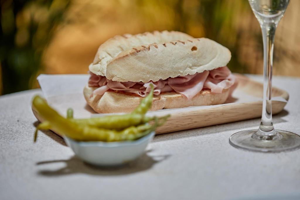 Ca n'Alexandre - Adults Only - Resim 15