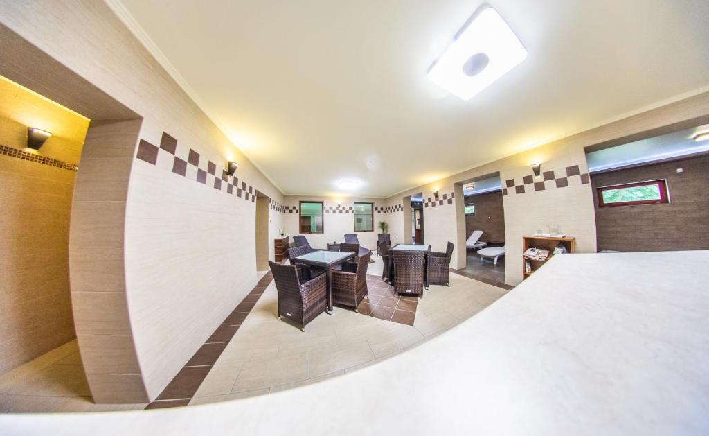 Posezení v ubytování Borhotel Sziluett Farkasmály