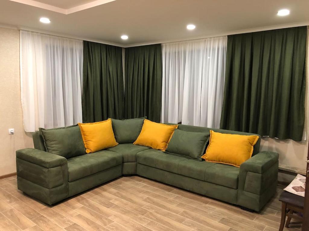 Гостиная зона в Best Villa in BAKURIANI Center