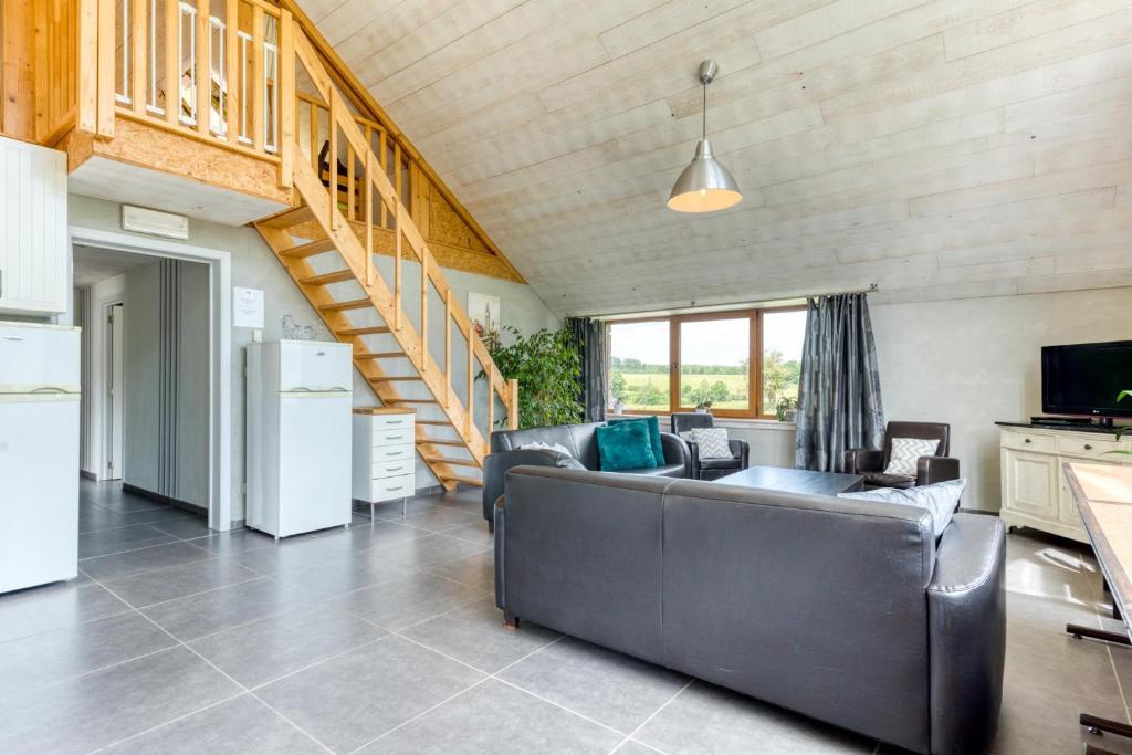 Kuchyň nebo kuchyňský kout v ubytování Château Ferme de Laval